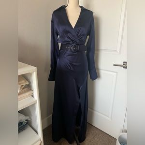 NWOT Nicholas Electra Belted Maxi Dress